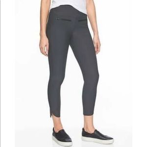 🎉 Host Pick 🎉 Athleta ✳️ Stella Crop Front Zip Pocket Leggings Size XXS
